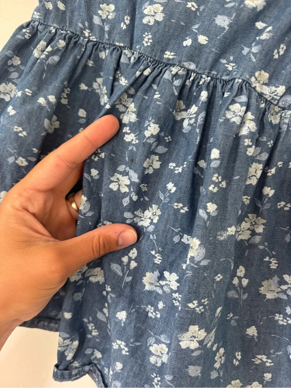 BabyGap Chambray Puff sleeve dress